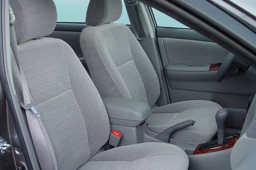2005_toyota_corolla_sedan_le_ds_izmo_1_500